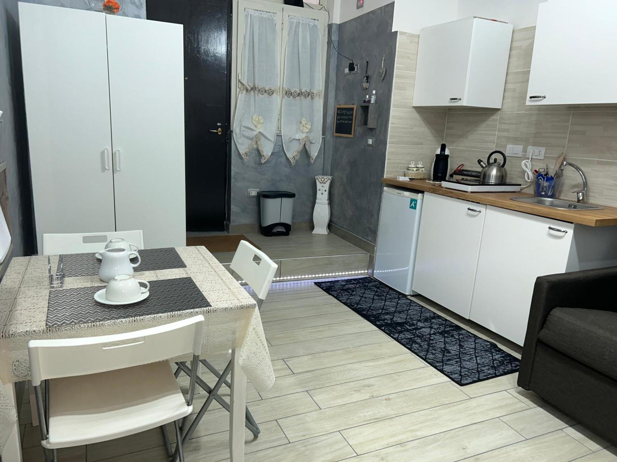 Vico21 Guest House 那不勒斯 外观 照片